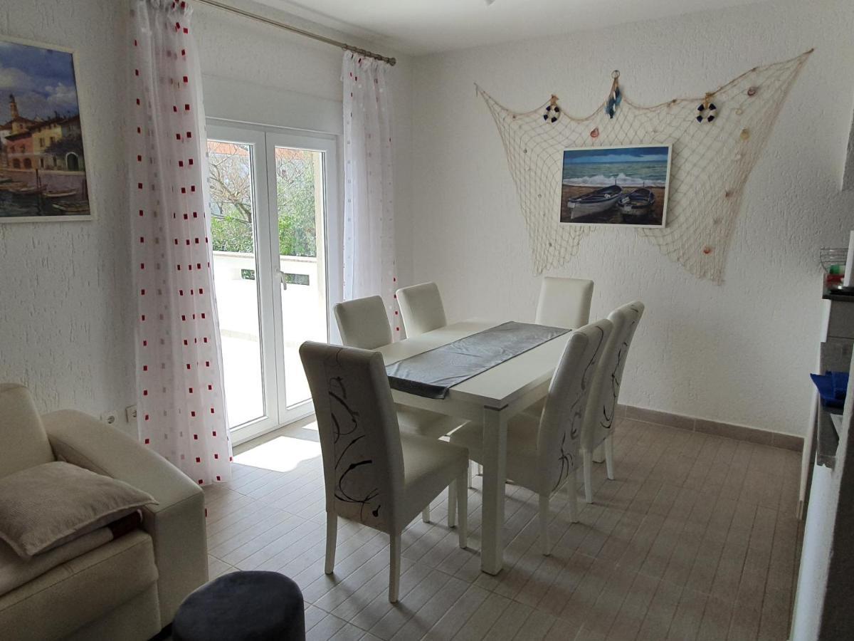 Apartmani Bozic-Tokic Krk Town Εξωτερικό φωτογραφία